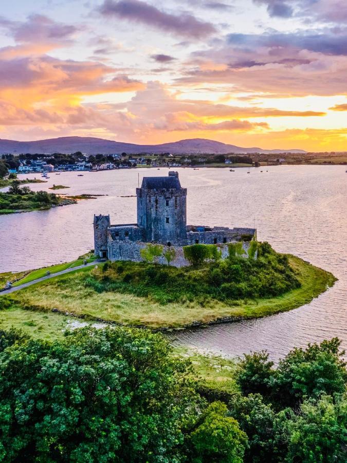 Tigh Noor - Escape To Kinvara By The Sea! Galway Exteriör bild